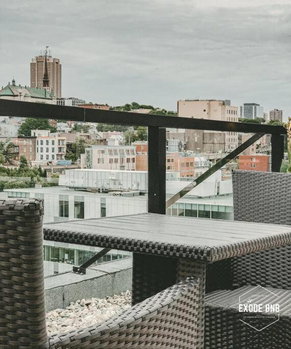 Le Rustique, Chic En Ville, Bbq/ Piscine Québec Esterno foto